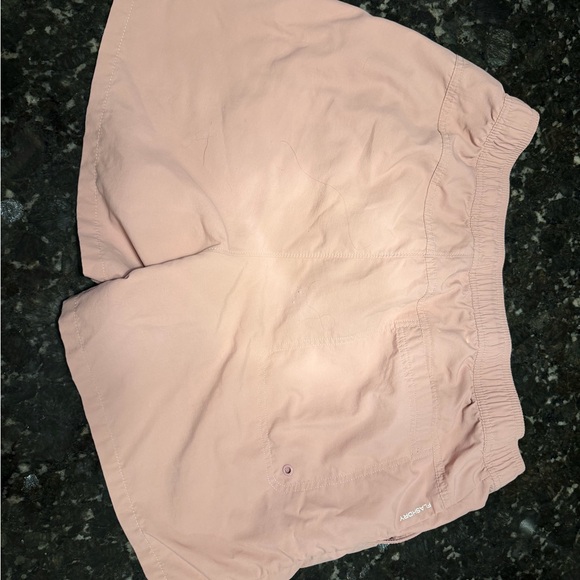 The North Face men’s action 2.0 Shorts Pink - Picture 3 of 3